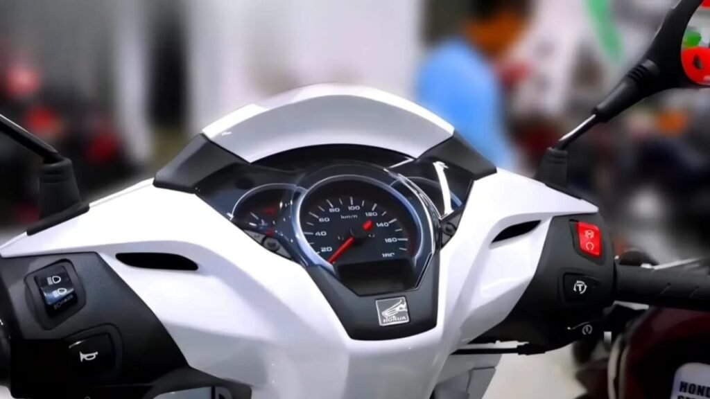Honda Activa 8G Launches Just ₹78,000 Rupees – 110CC Engine, Stylish Design & 75 KMPL Mileage, Buy Now!